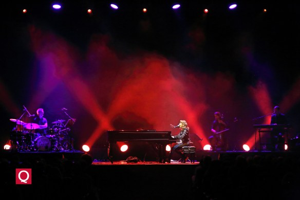 15ReginaSpektor_ThomasQuack157513