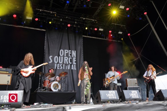 29LoveMachine_ThomasQuack01